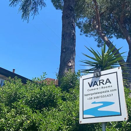 Vara Motel Self Check In Ceparana Exteriör bild